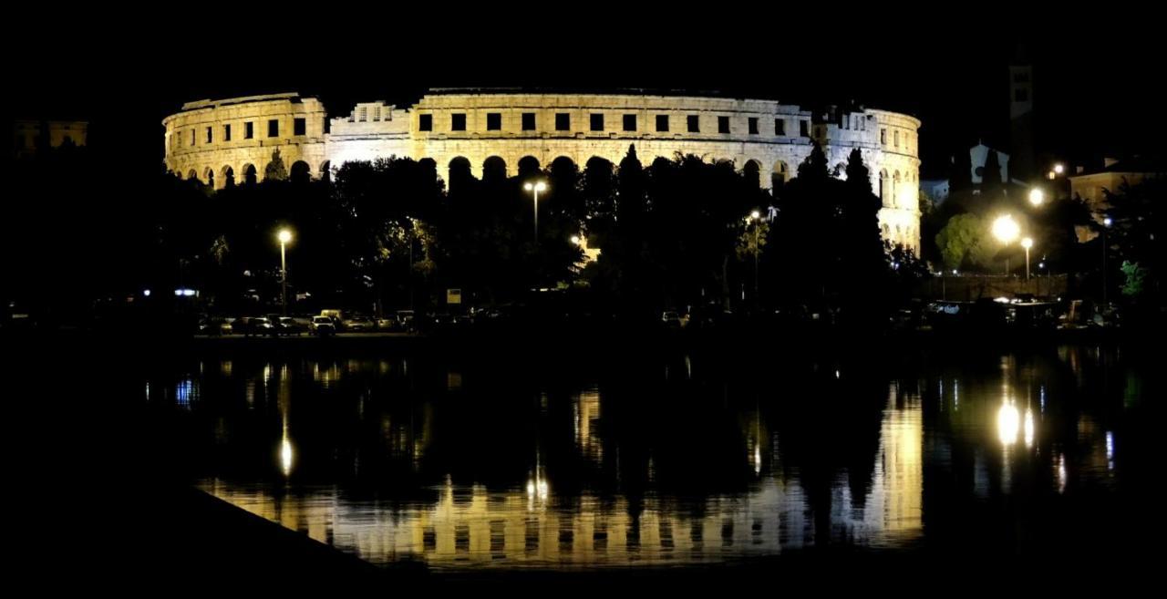 Olympia Lägenhet Fažana Exteriör bild