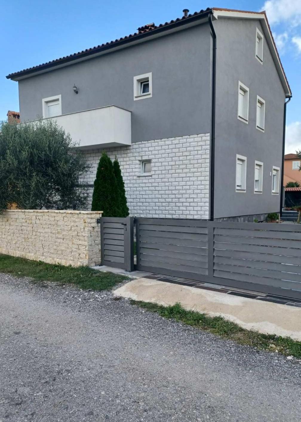 Olympia Lägenhet Fažana Exteriör bild